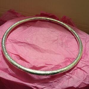 Chic Silver Bangle Bracelet